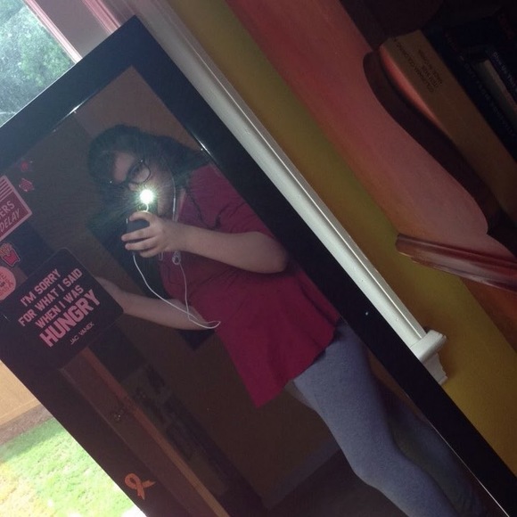 Meet your Posher, Erika - Picture 1 of 1